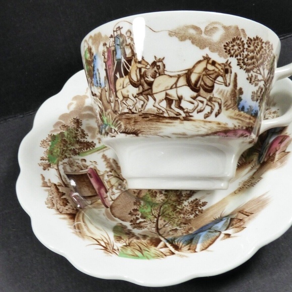 Ridgway Potteries Catching Mail Tea Cup & Saucer set Staffordshire England - Picture 5 of 10